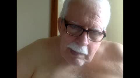 Snapshot of drnick069 chatting on 17, 10, 2025 drnick069 online show from 17, 10, 2025