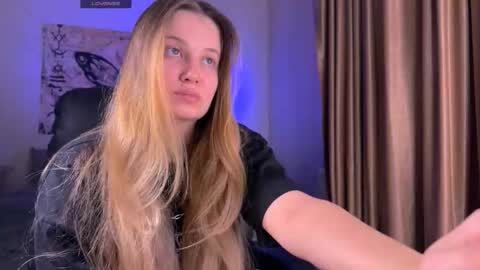 Snapshot of drug_feet chatting on 8, 1, 2026 Mistress Lola Slavic witch online show from 8, 1, 2026