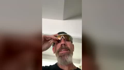 Snapshot of dryjerkoff chatting on 18, 7, 2026 dryjerkoff online show from 18, 7, 2026