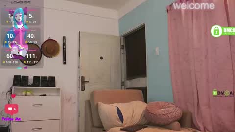 duamilktits online show from 28, 12, 2024