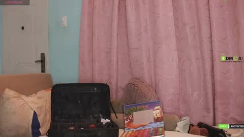 duamilktits online show from 20, 1, 2025