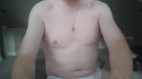 Snapshot of dubpistol_99 chatting on 28, 9, 2025 dubpistol_99 online show from 28, 9, 2025