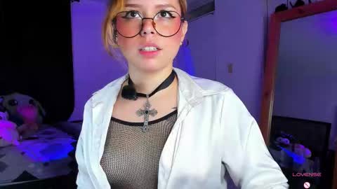 Snapshot of dubraska_rubio chatting on 16, 11, 2025 Dubraska Rubio online show from 16, 11, 2025