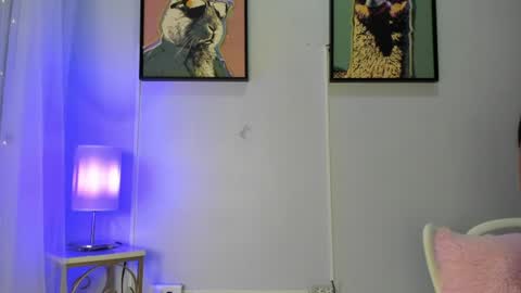 dulce__fiore07 online show from 7, 7, 2026