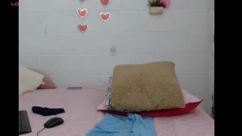 Snapshot of dulce_anita2 chatting on 19, 11, 2025 Anita online show from 19, 11, 2025