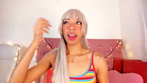 Snapshot of dulce_brown01 chatting on 4, 12, 2025 Dulce online show from 4, 12, 2025