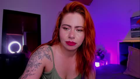 Snapshot of dulce_charlottee chatting on 15, 12, 2024 DULCE online show from 15, 12, 2024