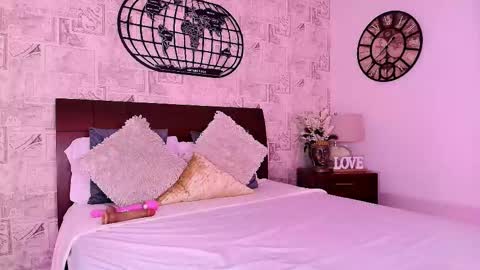 DULCE  online show from 3, 2, 2026