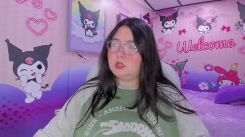 Snapshot of dulce_meow chatting on 12, 4, 2026 Dulce online show from 12, 4, 2026