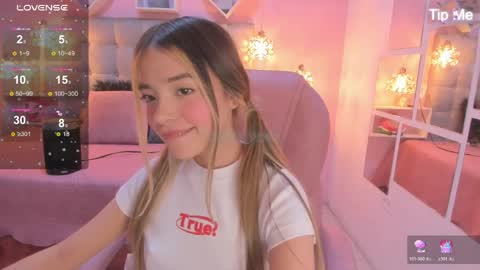 Dulce  online show from 9, 4, 2026