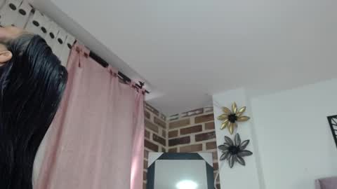 Snapshot of dulce_tentaciion chatting on 19, 5, 2026 Dulce online show from 19, 5, 2026