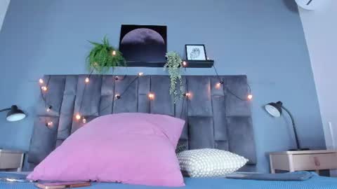 Snapshot of dulceaurora_ chatting on 3, 7, 2026 DULCE AURORA online show from 3, 7, 2026