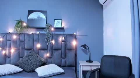 Snapshot of dulceaurora_ chatting on 16, 7, 2026 DULCE AURORA online show from 16, 7, 2026