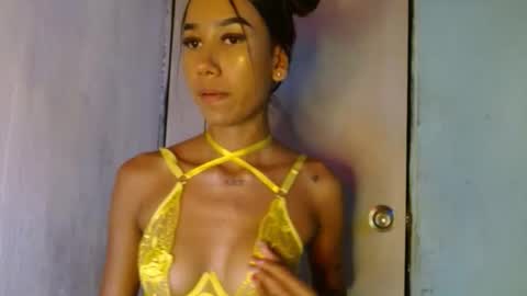 Snapshot of dulcelatina222 chatting on 20, 3, 2026 dulcelatina222 online show from 20, 3, 2026