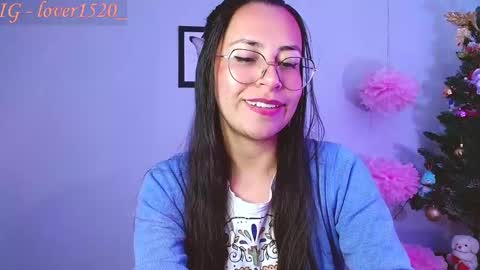 Snapshot of dulcemaria_alvarez22 chatting on 20, 1, 2025 Dulce online show from 20, 1, 2025