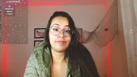 Snapshot of dulcemaria_alvarez22 chatting on 6, 10, 2025 Dulce online show from 6, 10, 2025