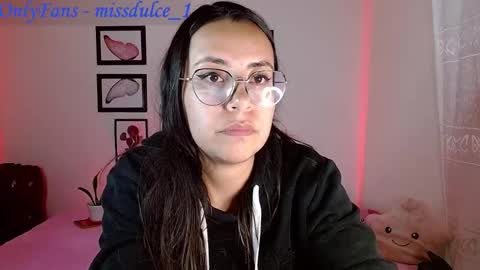 Snapshot of dulcemaria_alvarez22 chatting on 1, 12, 2025 Dulce online show from 1, 12, 2025