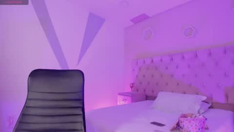Snapshot of dulceprince1 chatting on 18, 4, 2026 dulceprince1 online show from 18, 4, 2026