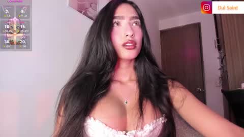 Dulce Saint  online show from 23, 7, 2026