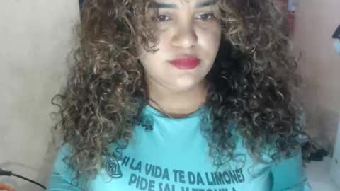 Snapshot of dulcetiffanii chatting on 3, 5, 2026 Sofia online show from 3, 5, 2026