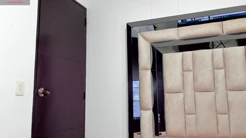 duran_dhikol1 online show from 14, 12, 2024