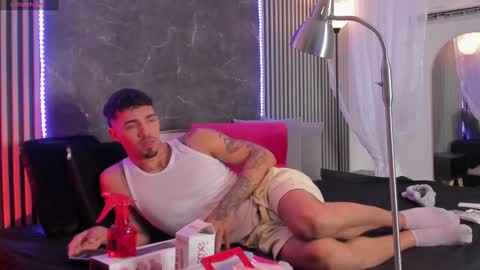 Duriel online show from 8, 2, 2025