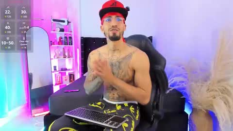 Duriel online show from 5, 11, 2025