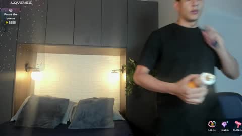 Dustin Sonne online show from 31, 1, 2025