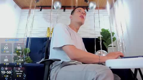 Dustin Sonne online show from 6, 3, 2025