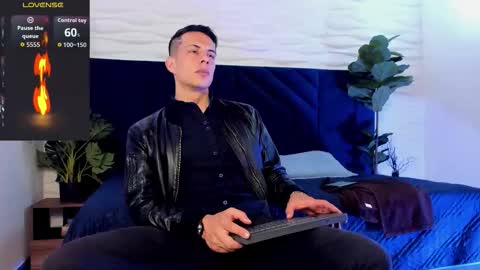 Dustin Sonne online show from 30, 10, 2025