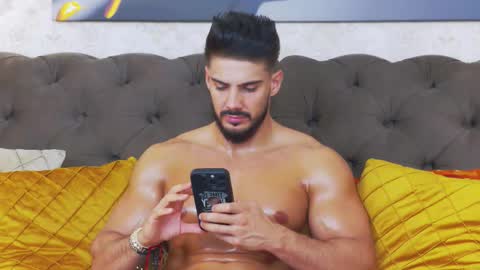 Dustin online show from 4, 11, 2025