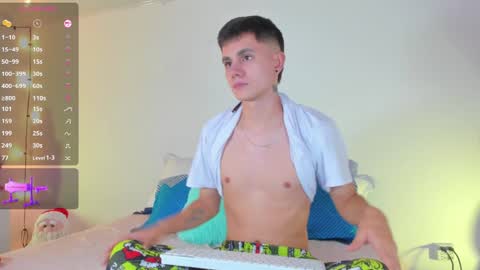 Snapshot of dustinlevine chatting on 23, 12, 2024 Dustin Levy online show from 23, 12, 2024