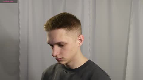 Dustyn online show from 27, 12, 2024