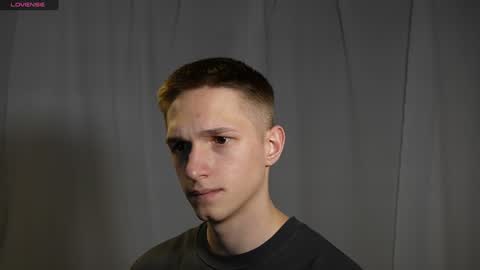 Dustyn online show from 27, 12, 2024