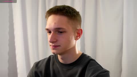 Dustyn online show from 29, 12, 2024