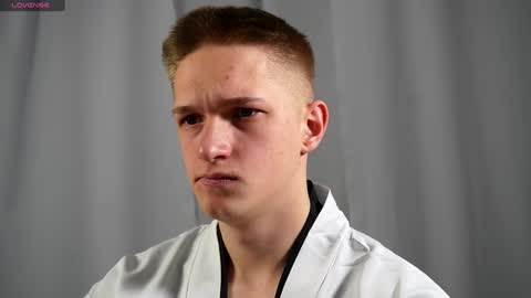 Dustyn online show from 19, 1, 2025