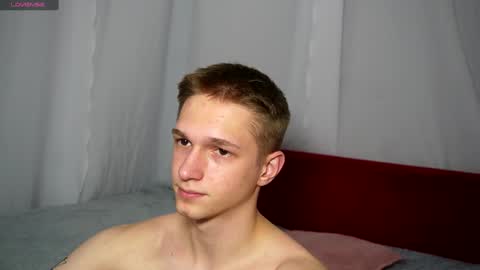 Dustyn online show from 2, 2, 2025