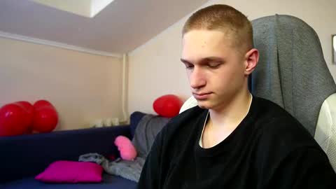 Dustyn online show from 18, 2, 2025