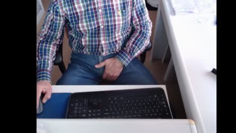 Snapshot of dutchpornking2 chatting on 14, 1, 2025 dutchpornking2 online show from 14, 1, 2025