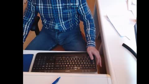 Snapshot of dutchpornking2 chatting on 15, 1, 2025 dutchpornking2 online show from 15, 1, 2025