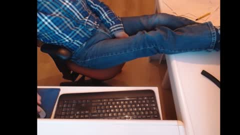 Snapshot of dutchpornking2 chatting on 15, 1, 2025 dutchpornking2 online show from 15, 1, 2025
