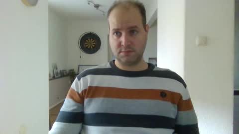 Snapshot of dutchslave1988nolimits chatting on 24, 10, 2025 Mr X online show from 24, 10, 2025