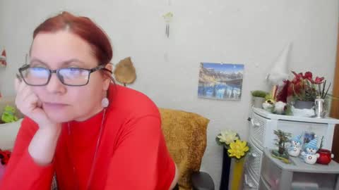 Snapshot of dyannelovee chatting on 9, 2, 2025 Dyanne online show from 9, 2, 2025