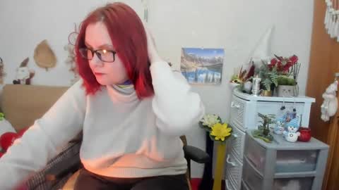 Snapshot of dyannelovee chatting on 14, 2, 2025 Dyanne online show from 14, 2, 2025