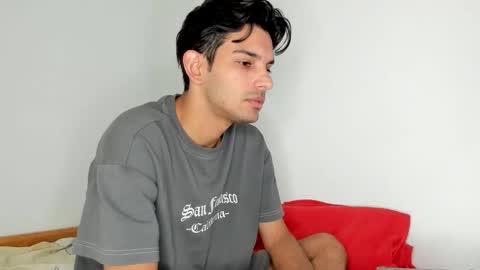 Snapshot of dylan_hoot chatting on 2, 12, 2025 Dylan online show from 2, 12, 2025