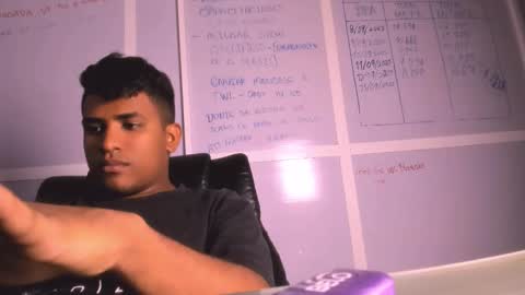 dylan_kisss online show from 4, 12, 2025