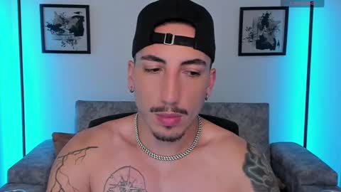 Snapshot of dylan_spencer chatting on 15, 10, 2025 Bryan model independient online show from 15, 10, 2025