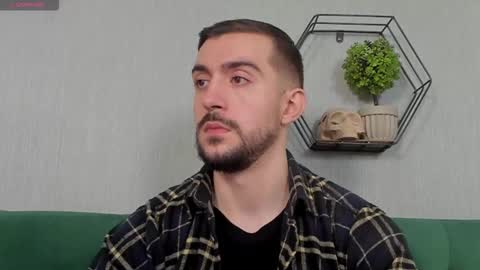 Snapshot of dylan_starxx chatting on 6, 10, 2025 Dylan online show from 6, 10, 2025