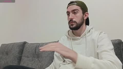 Snapshot of dylan_starxx chatting on 12, 11, 2025 Dylan online show from 12, 11, 2025