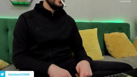 Snapshot of dylan_starxx chatting on 19, 11, 2025 Dylan online show from 19, 11, 2025